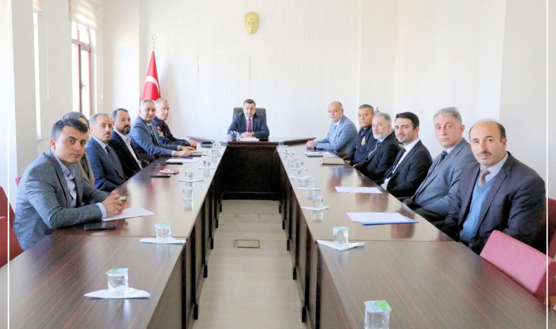 Çekerek Kaymakamlığı, yaklaşan kış mevsimi öncesi ilçe genelinde alınacak tedbirleri