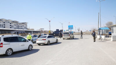 Yozgat İl Emniyet Müdürlüğü ekipleri tarafından, öğrencilerin huzur ve güvenliğini