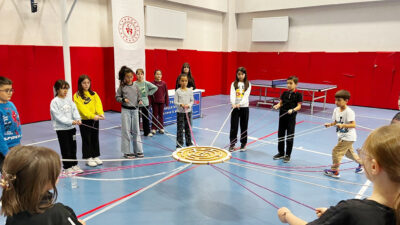 Gençlik ve Spor İl Müdürlüğü’ne bağlı Gençlik Merkezleri, çocuklar ve