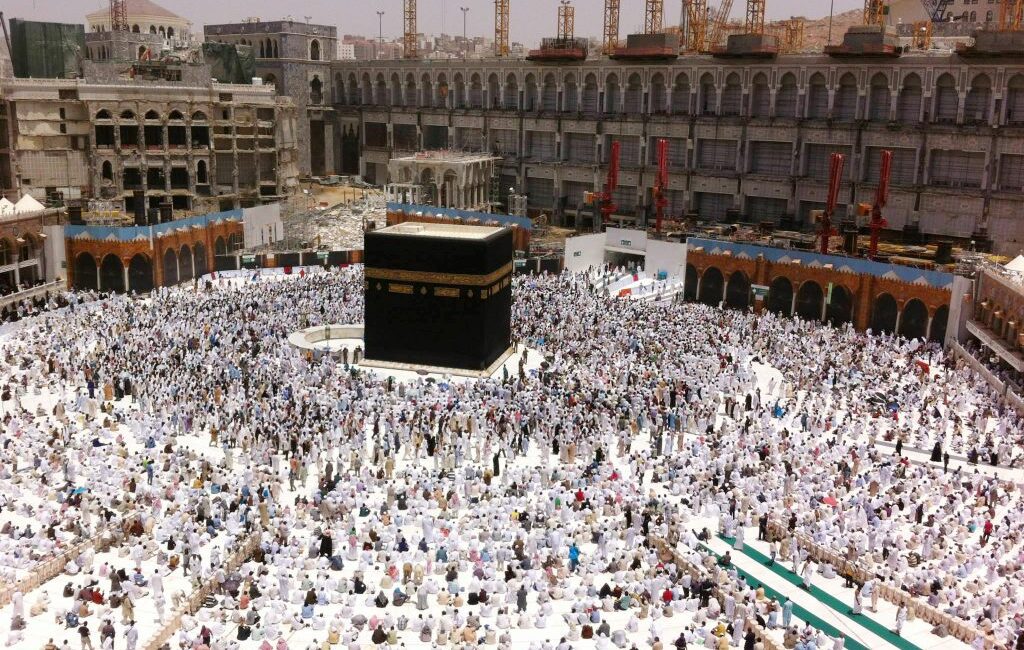 Hac farizasını yerine getirmek üzere başvuruda bulunan 1 milyon 799