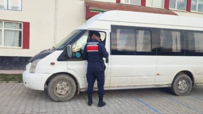 Akdağmadeni ve Kadışehri İlçe Jandarma Komutanlıkları tarafından, İlk ve Ortaokullarda