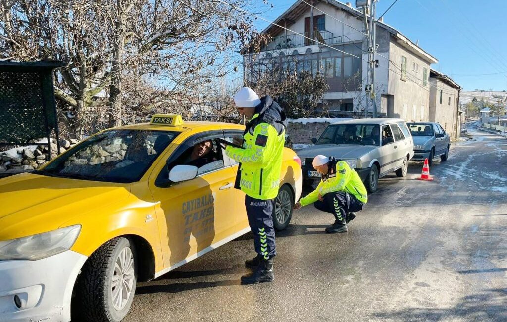 Bu yıl ticari araçlar için kış lastiği uygulaması, 15 Kasım