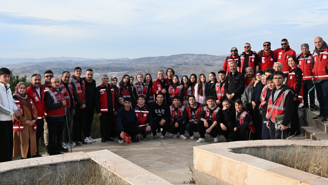 Yozgat İl Milli Eğitim Müdürü İsmail Altınkaynak, Erdoğan Akdağ Fen