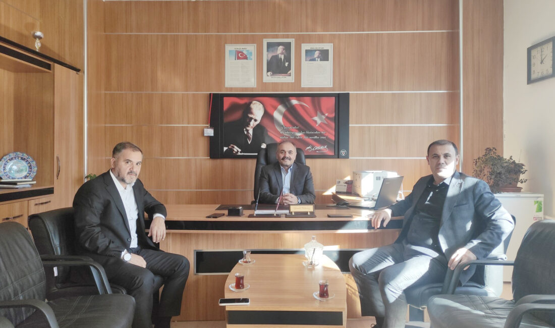 Eğitim Bir Sen ve Memur Sen Yozgat Şube Başkanı Kenan