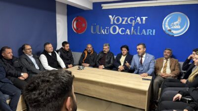 Ülkü Ocakları Yozgat İl Başkanı Fatih Akgül, gençlerle birlikte düzenledikleri