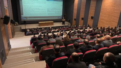 Yozgat Valiliği koordinesinde Akdağmadeni ilçesinde kamu personeli ve muhtarlara yönelik