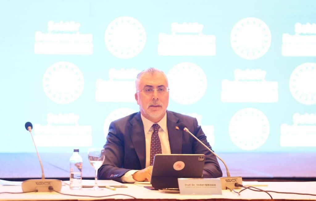 Milyonlarca çalışanın merakla beklediği Asgari Ücret Tespit Komisyonu, yarın saat