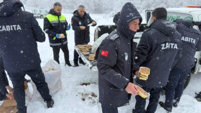 Yozgat Belediyesi Zabıta Müdürlüğü, ilde etkili olan kar yağışı nedeniyle
