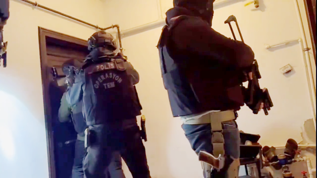 Jandarma ekiplerinin iki hafta süren koordineli çalışmaları sonucunda önemli bir