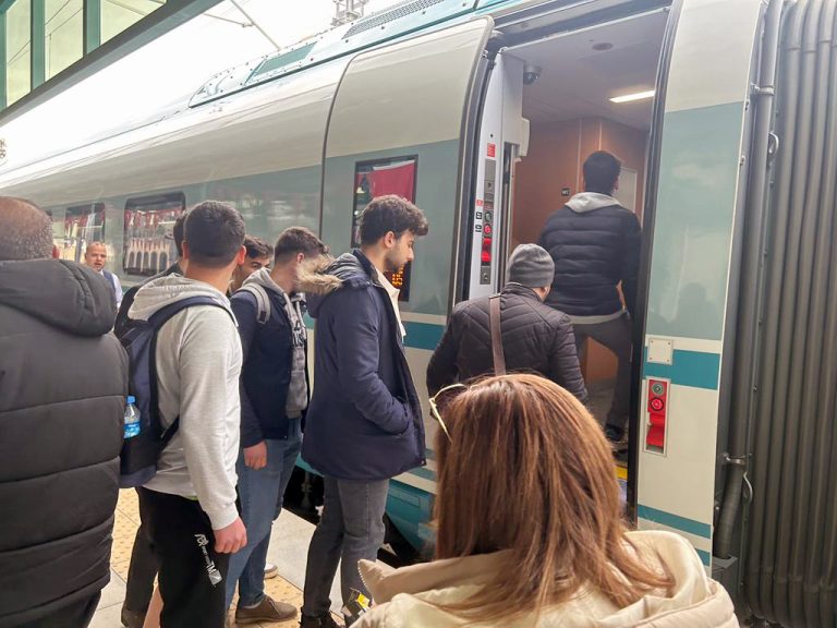 Gençlik ve Spor Bakanlığı, gençlere yönelik anlamlı bir etkinliğe imza