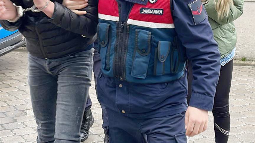 Yozgat İl Jandarma Komutanlığı Asayiş ve JASAT timleri tarafından, aranan