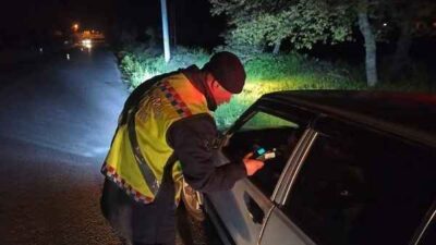 Akdağmadeni İlçe Jandarma Komutanlığı Trafik Jandarması ekiplerince gerçekleştirilen trafik denetimlerinde,