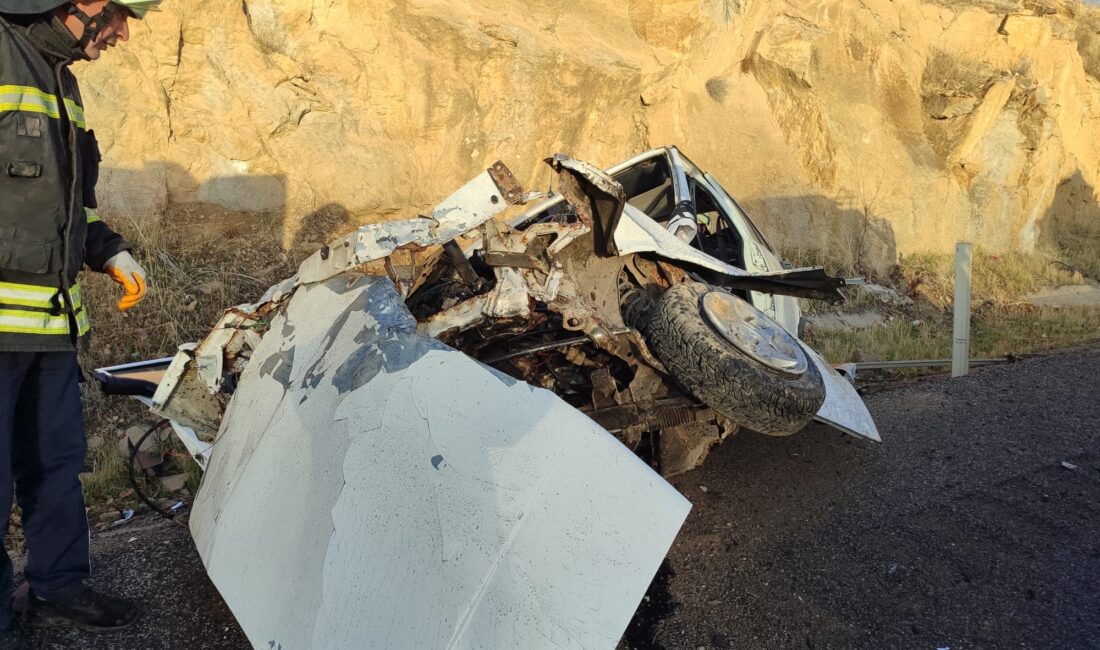  Yozgat’ın Sarıhacılı Mahallesi’nde sabah saatlerinde etkili olan buzlanma, ciddi