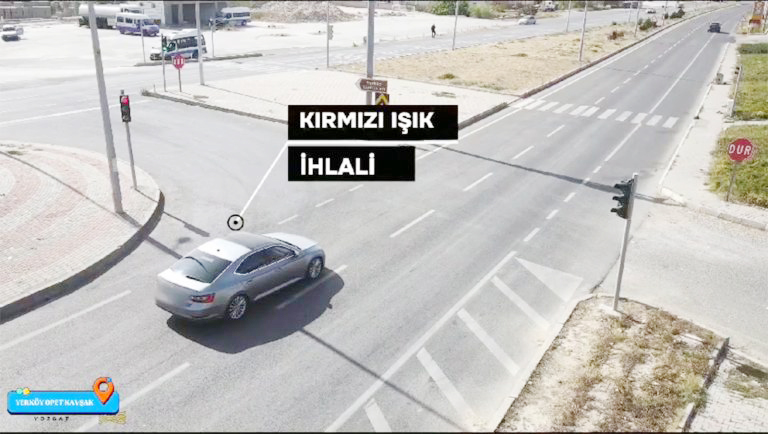 İçişleri Bakanı Ali Yerlikaya, kırmızı ışık ihlallerine yönelik hazırlanmakta olan