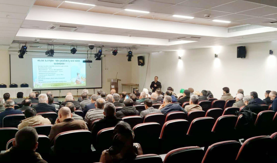 Yozgat İl Millî Eğitim Müdürü İsmail Altınkaynak başkanlığında, okul müdürleri