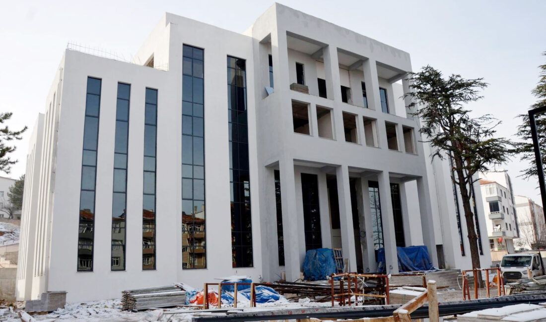 Yozgat Valisi Mehmet Ali Özkan, Sarıkaya’da yapımı tamamlanma aşamasına gelen