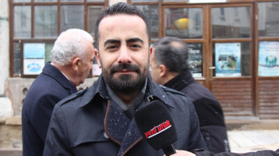 Türkiye Gençlik Vakfı (TÜGVA) Yozgat Şube Başkanı Ubeydullah Şahan, beraberindeki