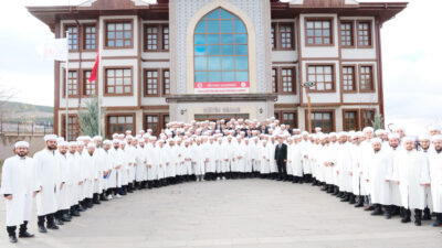 Diyanet Akademisi Yozgat Şehit İbrahim Yılmaz Dini İhtisas Merkezinde eğitimlerini