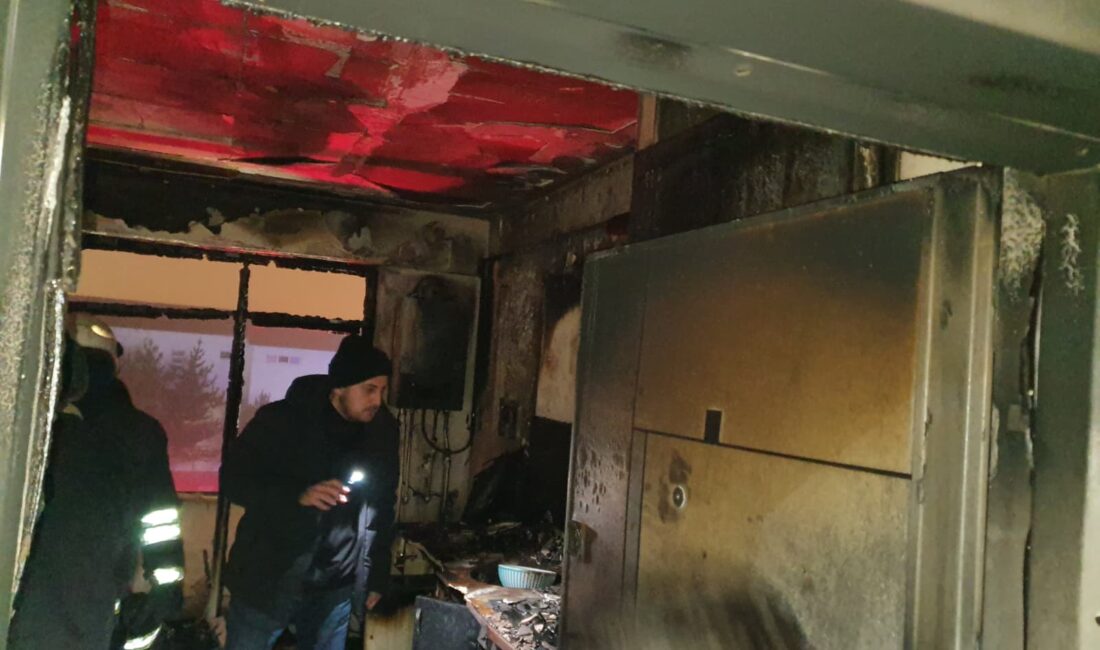 Yozgat’ta bir rezidans dairesinde meydana gelen patlama, mahallede kısa süreli