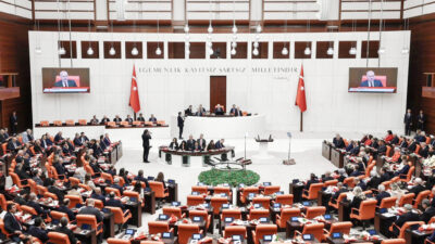 TBMM Adalet Komisyonu, kamuoyunda 11. Yargı Paketi olarak bilinen “Türk