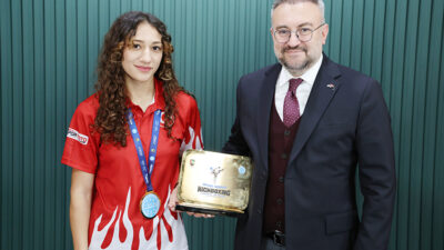 Yozgat Bozok Üniversitesi Rektörü Prof. Dr. Evren Yaşar, Birleşik Arap