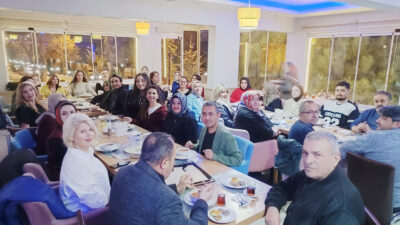 Yozgat Kültürel Değerleri Koruma Tanıtım ve Sanat Derneği (YODES) üyeleri,