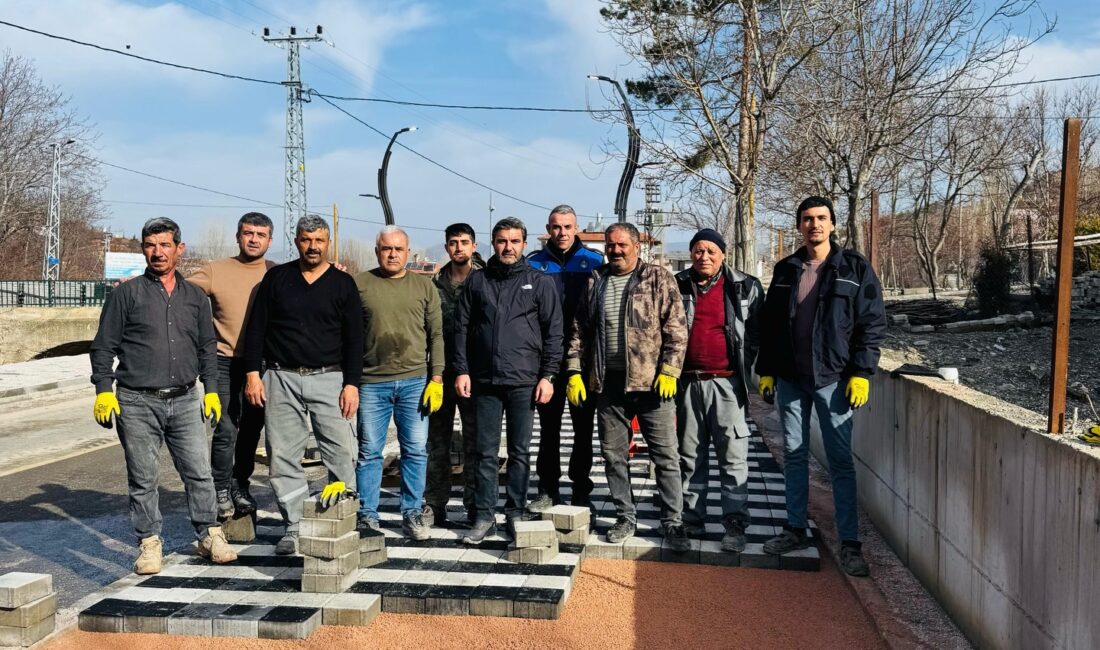 Aydıncık Belediye Başkanı Mustafa Tekçam, ilçede daha önce başlatılan ancak