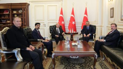 TBMM Başkanvekili ve Şanlıurfa Milletvekili Bekir Bozdağ, Akdağmadeni’nde toprağa verilecek