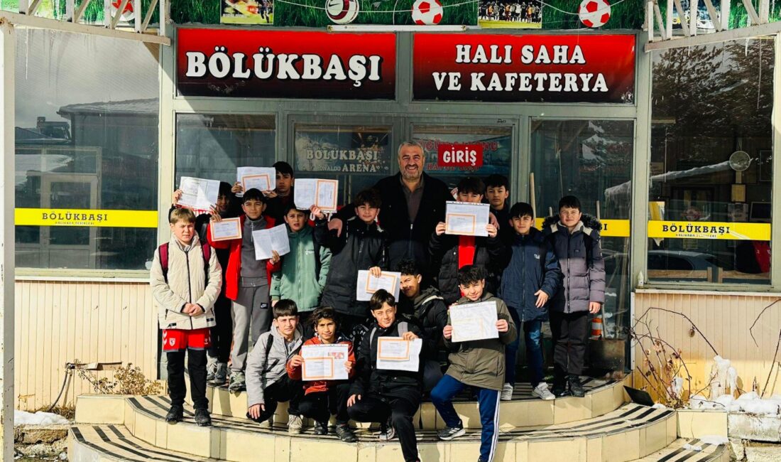 Yozgat’ta faaliyet gösteren Bölükbaşı Halı Saha Tesisleri’nin sahibi Ertuğrul Bölükbaşı,