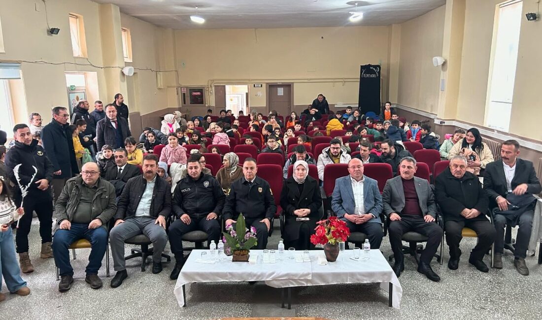 Çayıralan’da her yıl geleneksel olarak düzenlenen “İlkokullar Arası Masal Anlatma