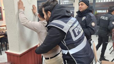 Sorgun İlçe Emniyet Müdürlüğü ekipleri, NARVAS Narkoalan Projesi kapsamında okul