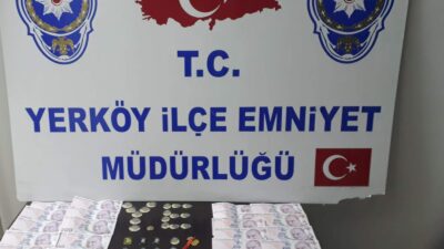 Yerköy ilçesinde sahte altınla dolandırıcılık yaptığı iddia edilen bir şahıs,