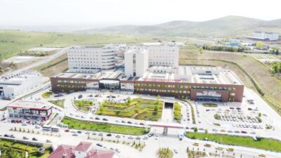 Türkiye’de sağlık altyapısını güçlendirmeye yönelik yatırımlar hız kesmeden devam ediyor.