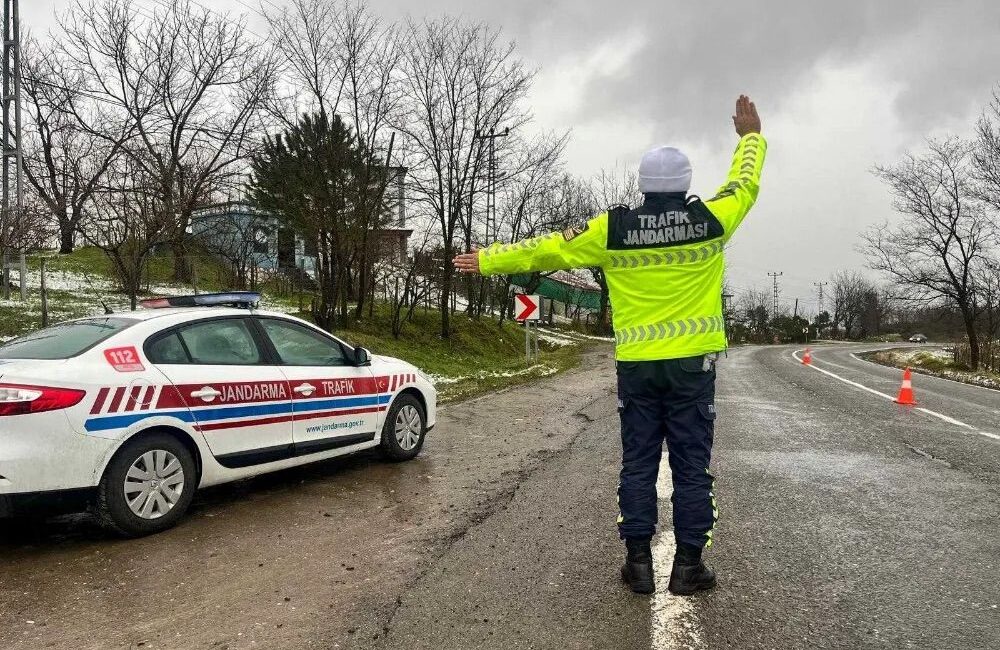 Yozgat’ta vatandaşların huzur ve güvenliğini sağlamak amacıyla jandarma ekipleri tarafından