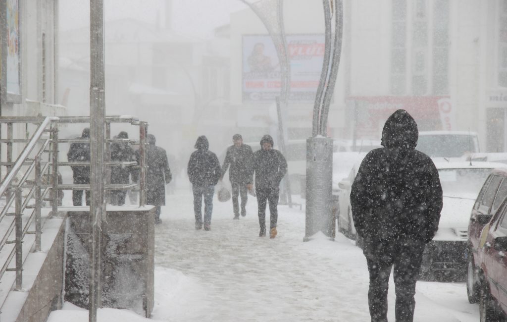 Yozgat Valiliği, il genelinde ara ara etkisini gösteren ve kar