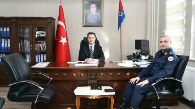 Sorgun Kaymakamı Abdurrezzak Canbolat, Sorgun İlçe Jandarma Komutanlığını ziyaret ederek