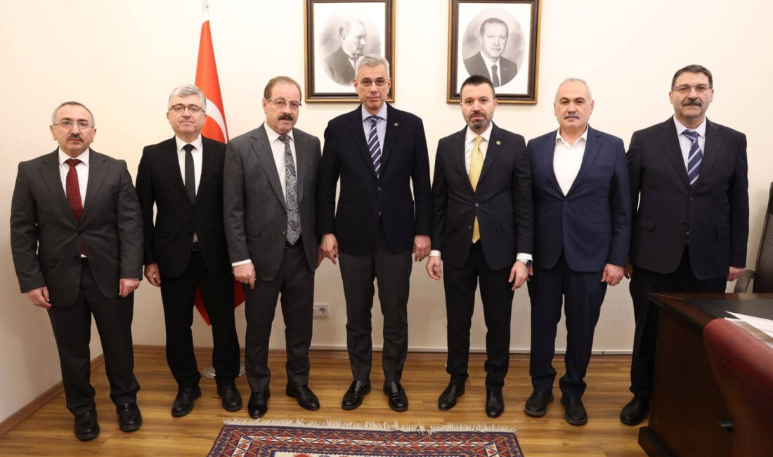 AK Parti Yozgat Milletvekili ve TESKOMB Genel Başkanı Abdulkadir Akgül