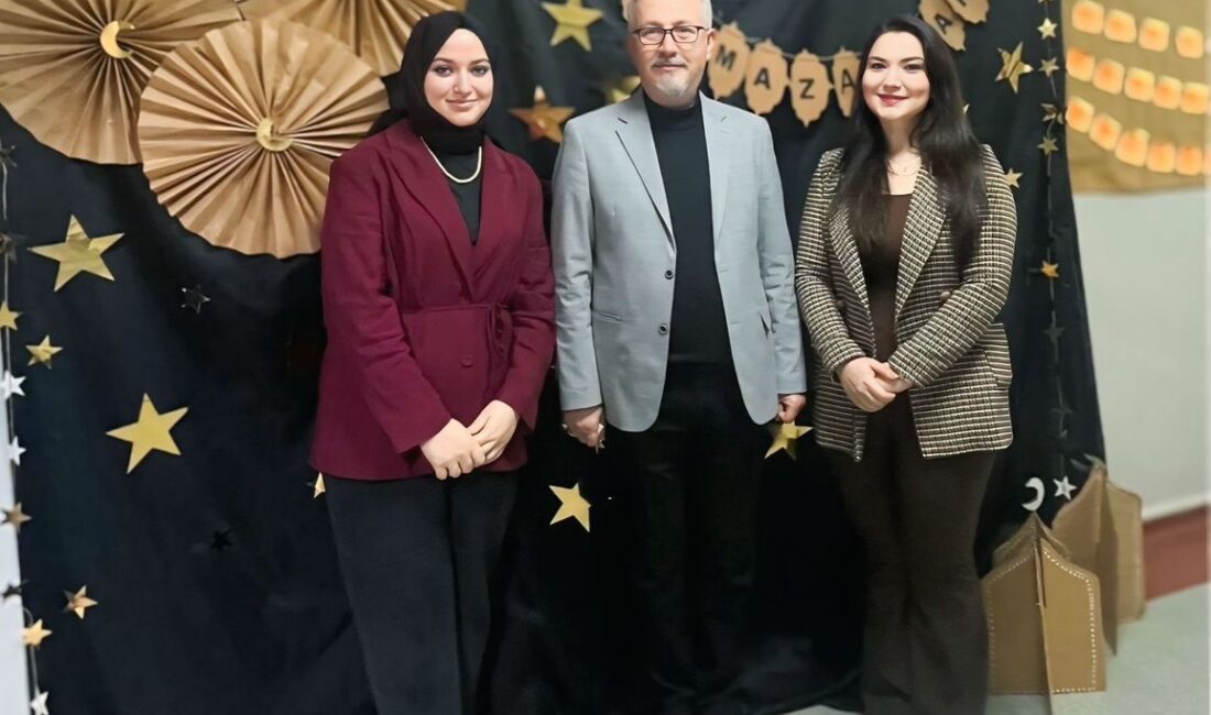 “Bayramımız bayram olsun” sloganıyla yola çıkan AYÇ Koleji, Ramazan Bayramı