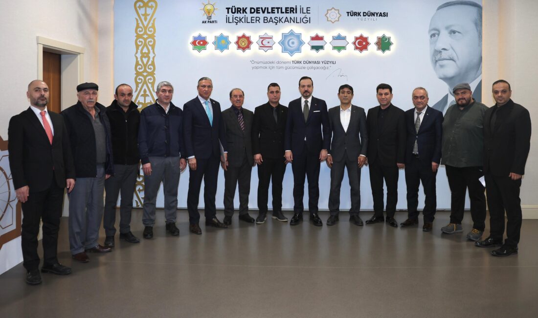 Ankara Yerköylüler Derneği Başkanı İsa Kaya, beraberinde Derneğin Onursal Başkanı