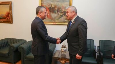 Cumhuriyet Halk Partisi (CHP) Yozgat İl Başkanı Abdullah Yaşar, yönetim