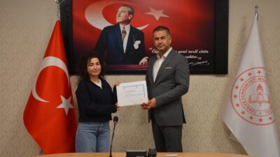 Yozgat’ta yürütülen Anadolu Mektebi Yazar Okumaları Projesi kapsamında görev alan