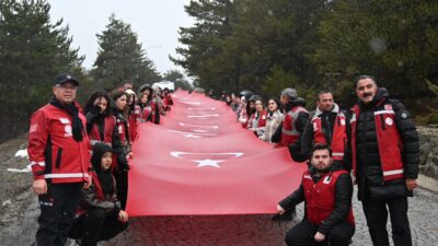 6 Şubat depremlerinin yıl dönümü dolayısıyla Yozgat’ta anlamlı bir anma