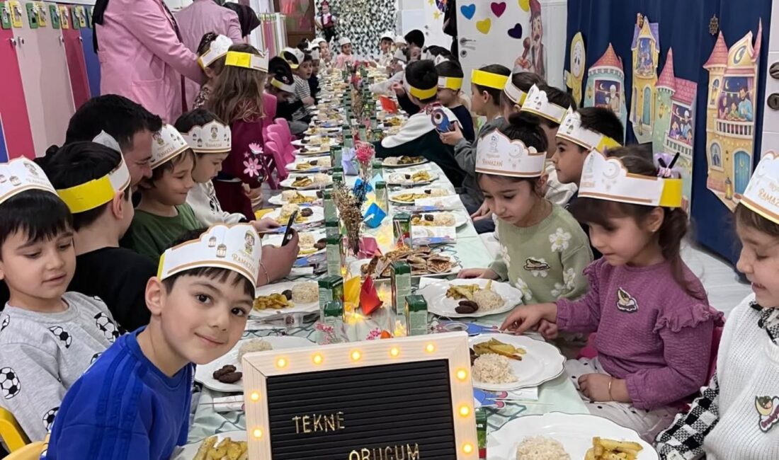 Müftüsü Nihat Kök, Abdülhamidhan 4-6 Yaş Kur’an Kursu öğrencileri tarafından