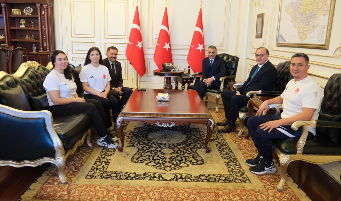 Türkiye Şampiyonu Elif Sude Elmalı, Avrupa Şampiyonası öncesi Vali Mehmet