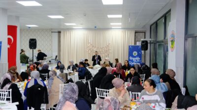 Akdağmadeni Belediye Başkanı Nezih Yalçın, 8 Mart Dünya Kadınlar Günü