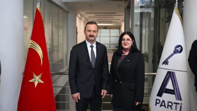 Anahtar Parti Yozgat Kadın Kolları İl Başkanı Av. Nagihan Saraç