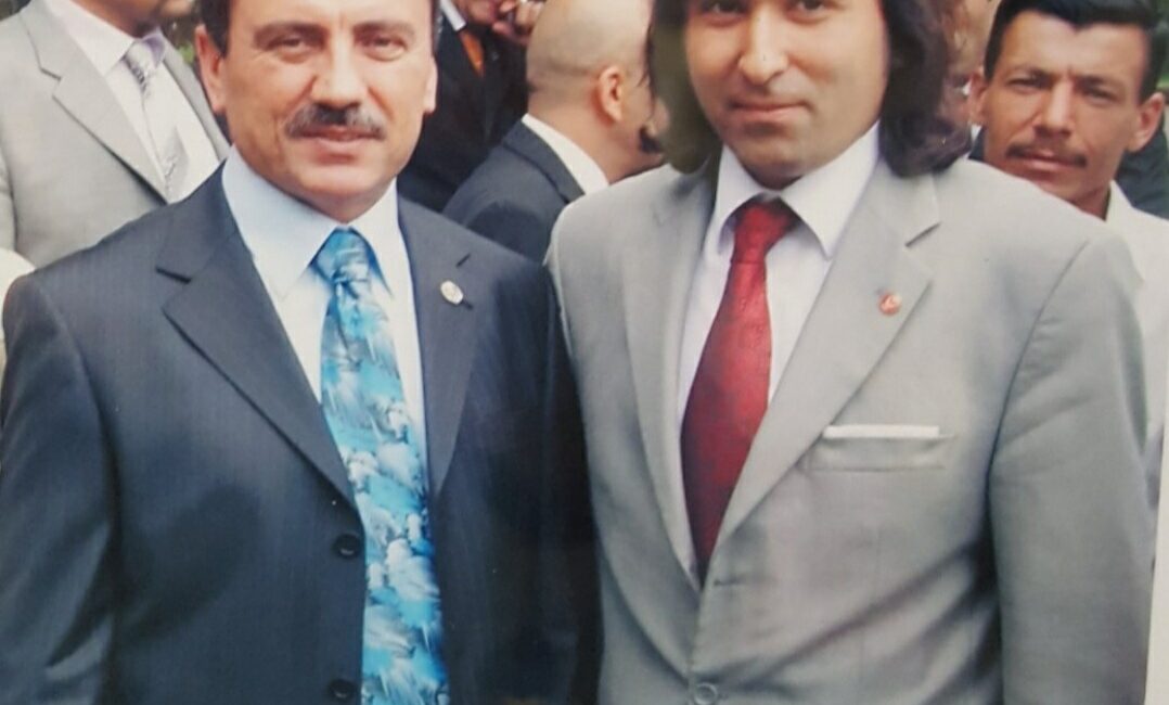 Gelecek Partisi İl Başkanı Ömer Aydoğmuş, Türk siyasetinin önemli isimlerinden