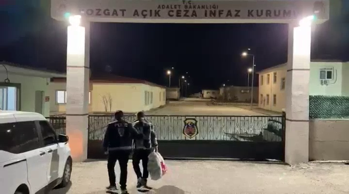 Yozgat’ta emniyet ve jandarma ekiplerinin aranan şahıslara yönelik yürüttüğü çalışmalar