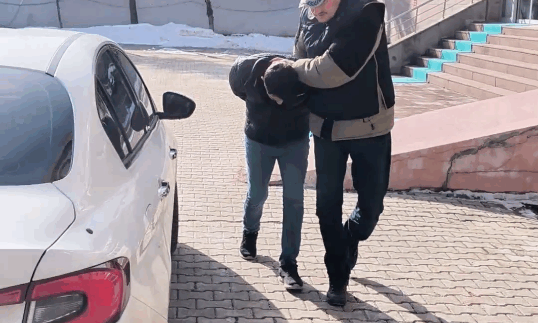 Yozgat’ta terör örgütlerine yönelik yürütülen çalışmalar kapsamında hakkında kesinleşmiş hapis