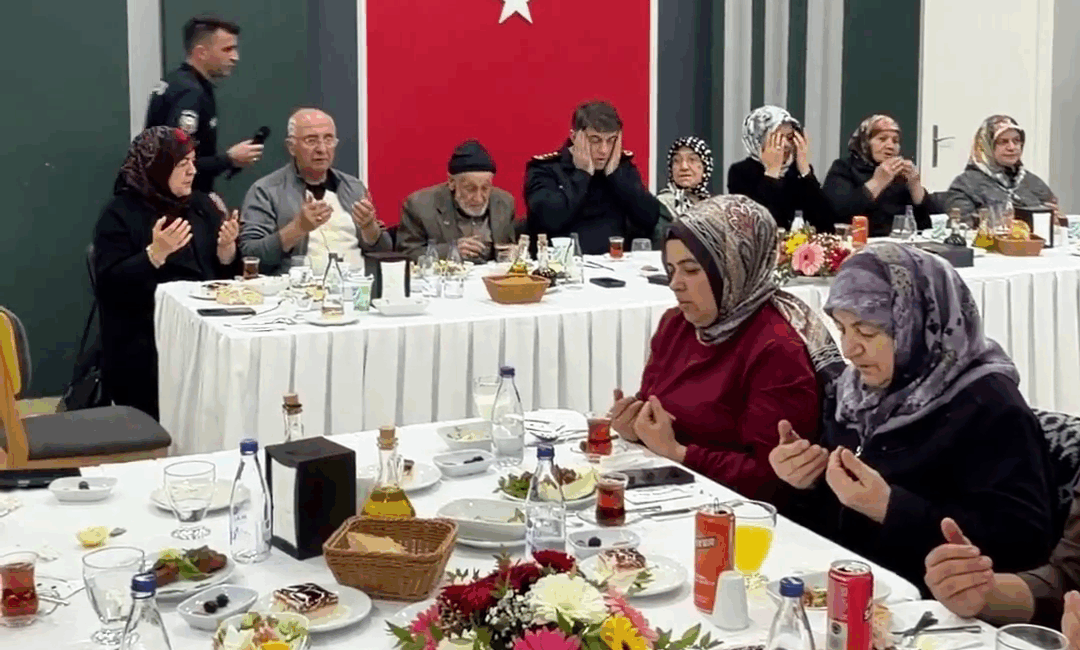 Yozgat İl Emniyet Müdürü Necmettin Koç ve eşi Tuğba Koç,